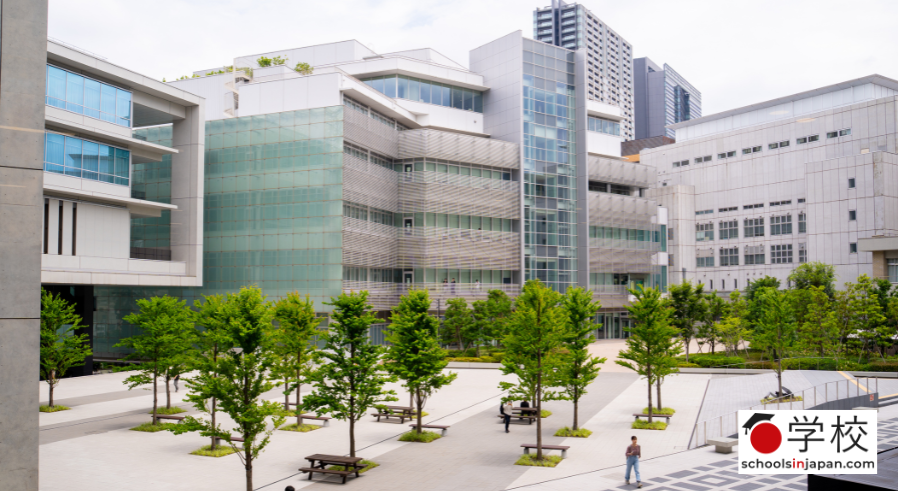 university campus at hosei